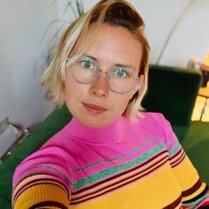 Meet your Posher, Kelly